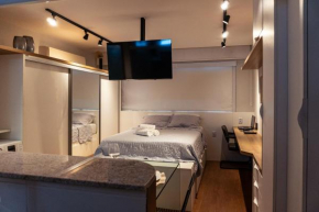 Flat Novo e Moderno a 200m do Shopping , com Piscina wifii 500mbps